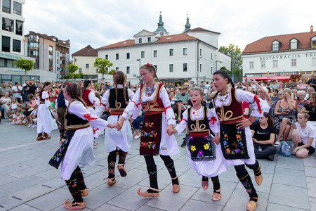 Folklorni večer Nikole Tesle 